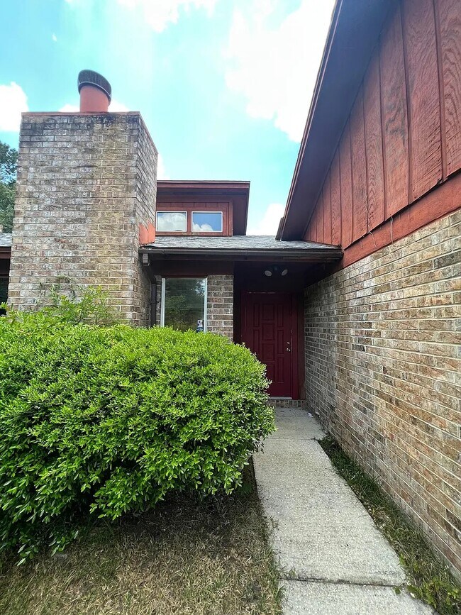 Building Photo - 8717 Bishopswood Dr