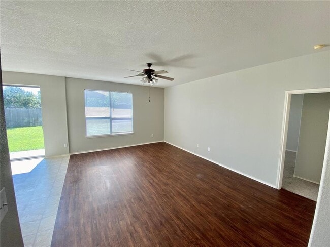 Building Photo - 211 Marquitos Dr