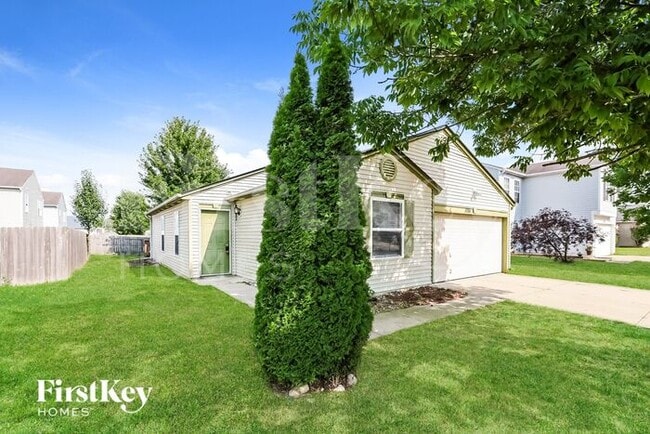 Building Photo - 1751 Blackmore Dr