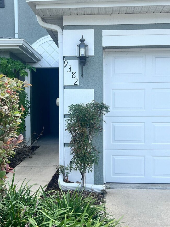 Foto del edificio - 9382 Flowering Cottonwood Rd