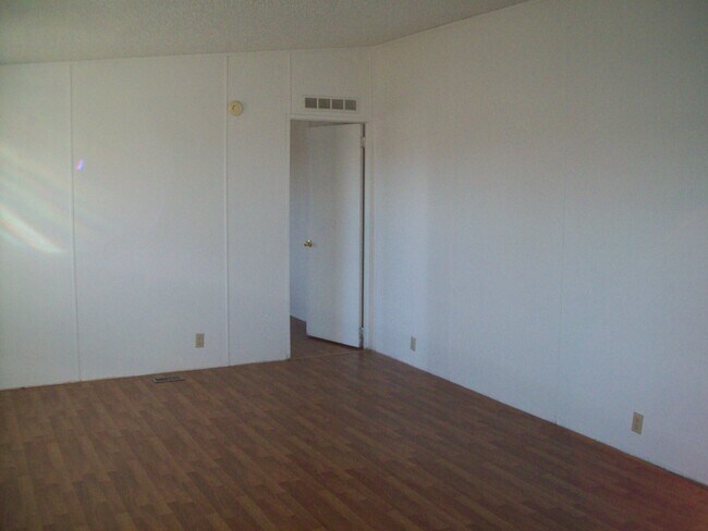 Building Photo - 12025 Baseline Rd