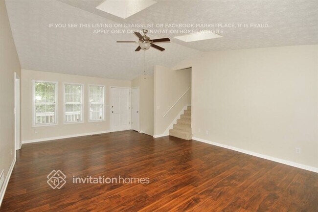 Foto del edificio - 1065 Kennesaw Springs Dr NW