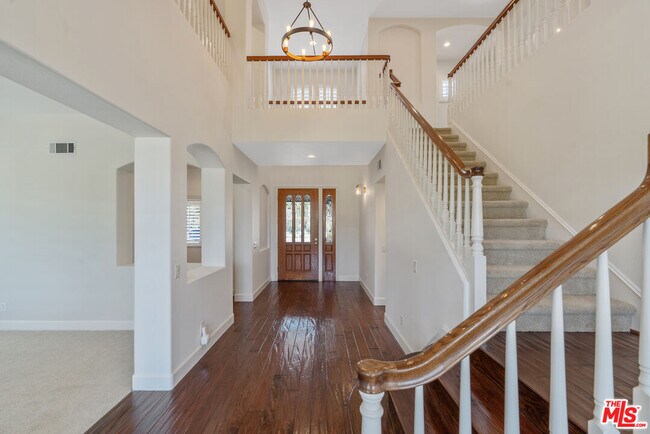 Foto del edificio - 674 Via de Tierra