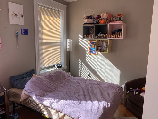 Foto del edificio - 1910 Beacon St