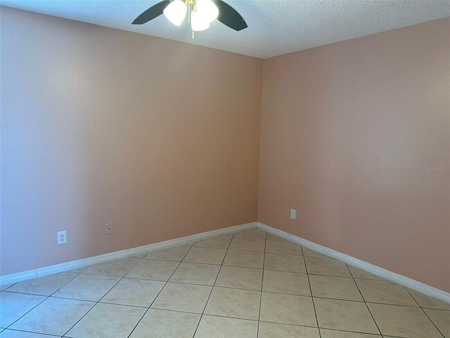 Building Photo - 2358 Harbor Town Dr