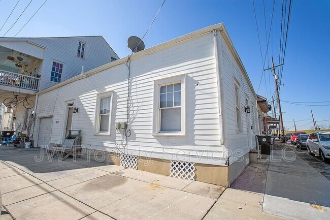 Foto del edificio - 733 Patterson Rd