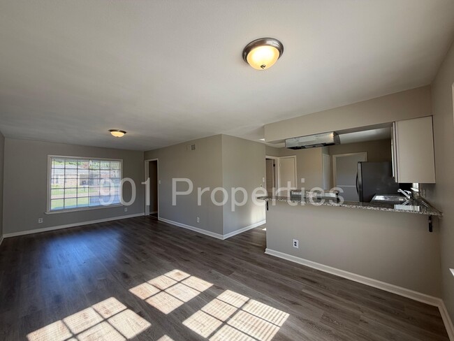 Photo - 2658 Galaxie St House