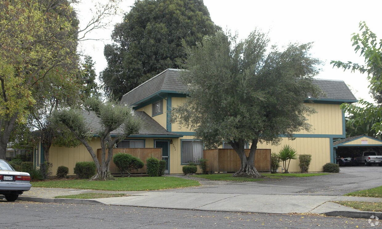 Foto del edificio - 43306 Grimmer Ter