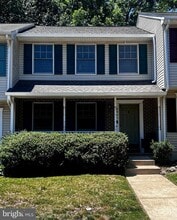 Building Photo - 9841 Dominion Forest Cir