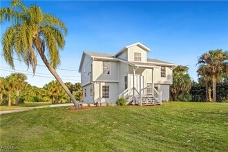 Building Photo - 260 13th St SW