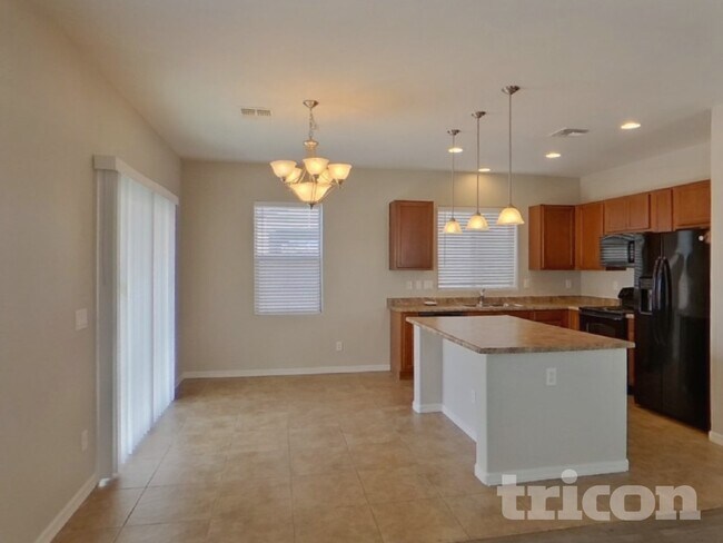 Foto del edificio - 21338 N Denver Ct