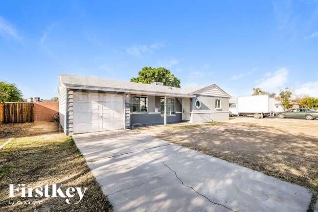 Foto del edificio - 1308 W Elm St