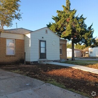 Building Photo - 1405 SW 12th Ave
