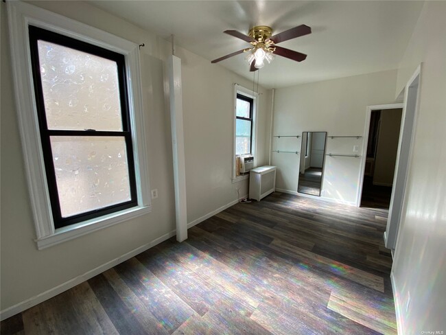 Foto del edificio - 91-21 87th St