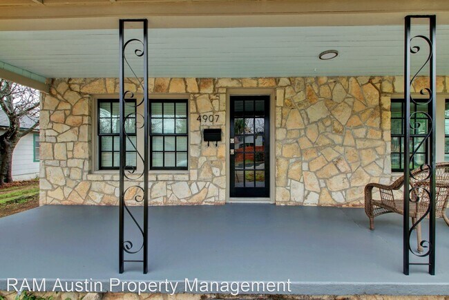 Foto del edificio - 2 br, 1 bath House - 4907 Lynnwood Street