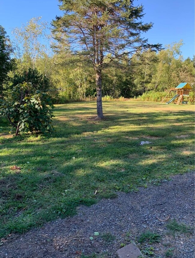 Photo du bâtiment - 5679 Prospect Rd