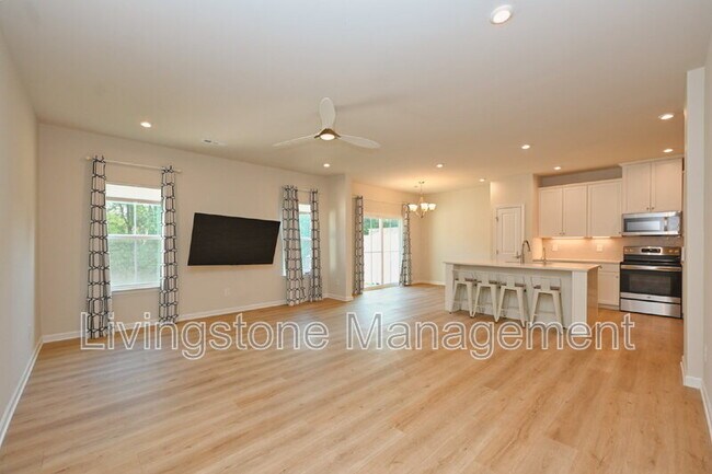 Foto del edificio - 1472 Carderock Springs Dr