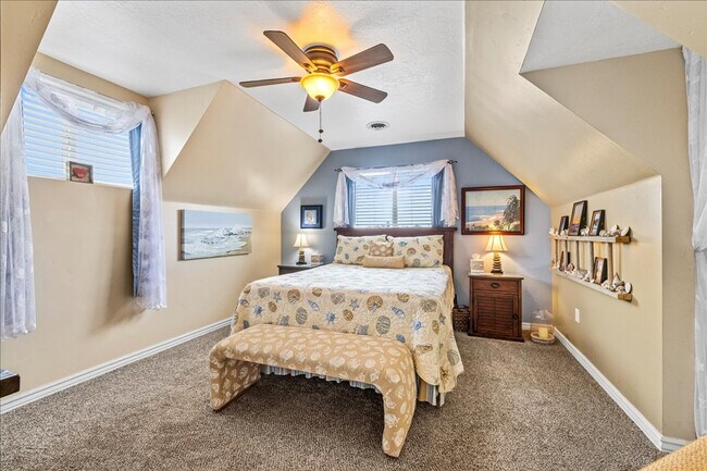 Foto del edificio - 203 6th Ave S