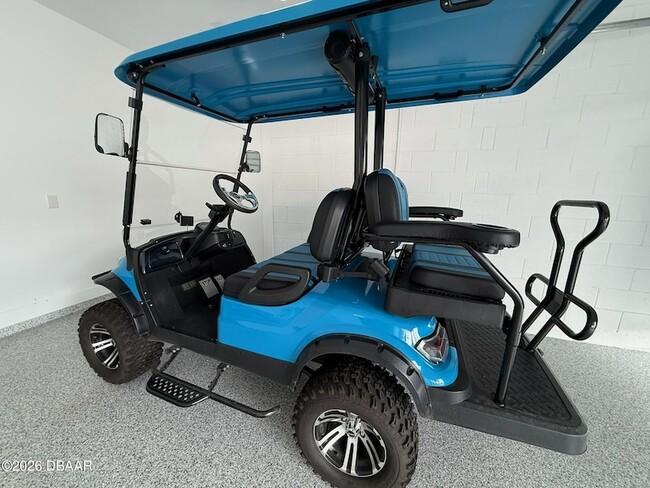 Photo - 621 Hang Loose Wy House