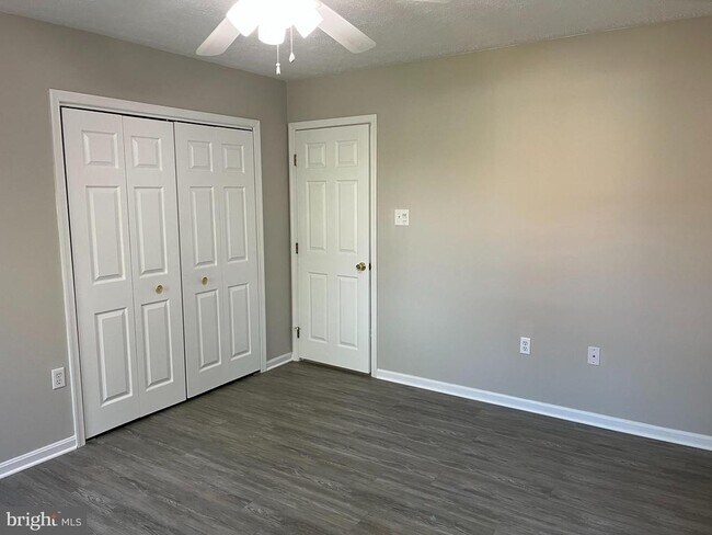 Foto del edificio - 162 S Marshall St