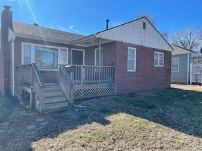 Building Photo - 1401 Yuma St