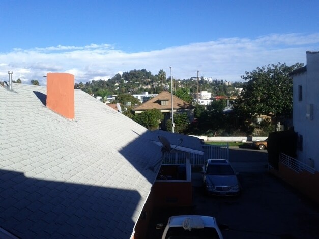 Foto del edificio - 1177 N Hoover St