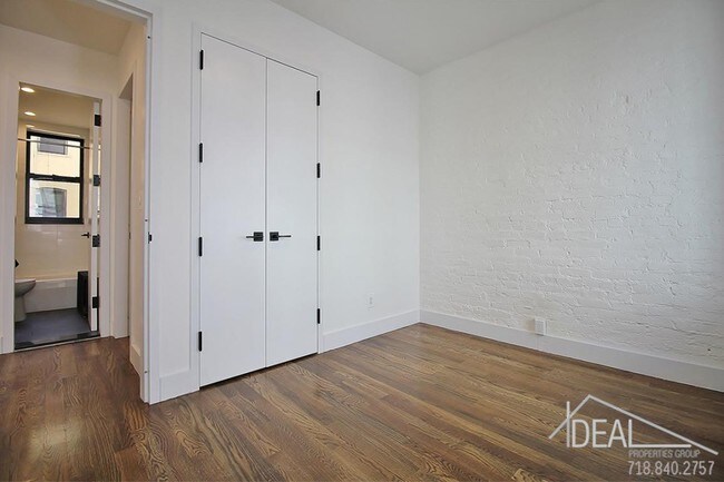 Building Photo - 817 Avenue C #1R