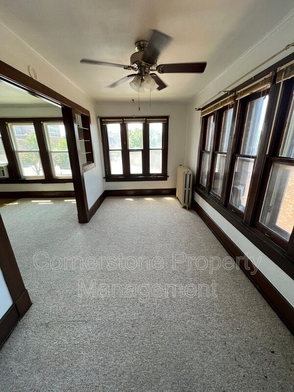 Foto del edificio - 910 2nd Ave N