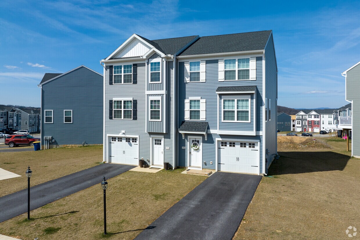 Hudson Ridge Apartments in Red Lion, PA