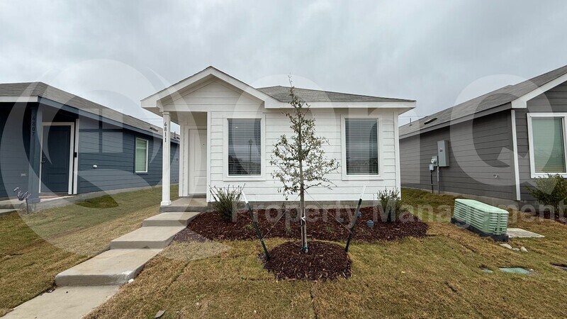 Primary Photo - 6811 Coulter Dr