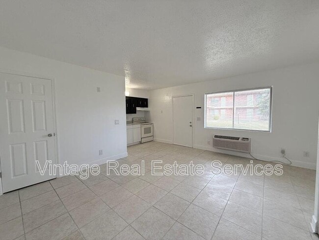 Foto del edificio - 3301 58th Ave S