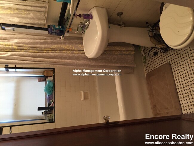 Foto del edificio - 349 Pleasant St