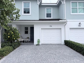 Building Photo - 556 Parsons Wy