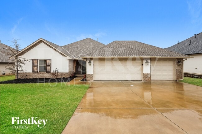 Building Photo - 517 Siena Dr