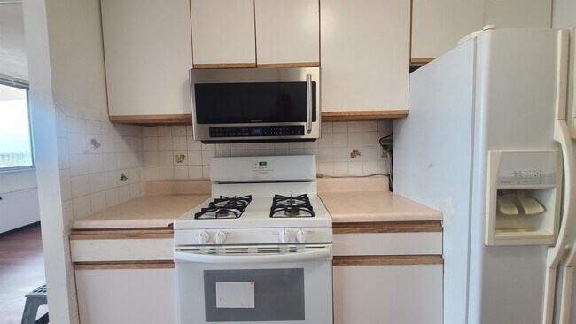 Foto del edificio - 6040 JFK Blvd E