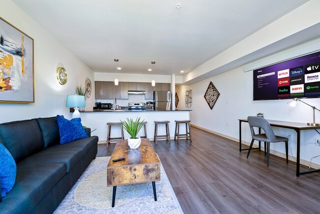 Building Photo - 1636 S McClellan St