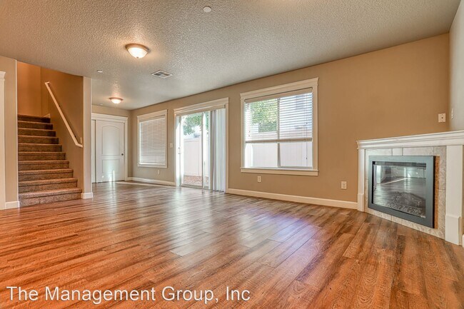 Foto del edificio - 4 br, 3 bath House - 8226 NE 20th Street