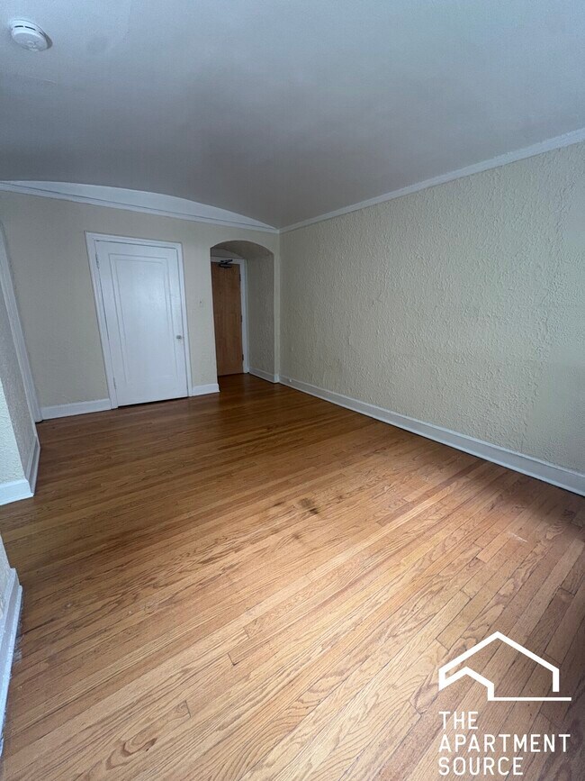 Foto del edificio - 532 W Arlington Pl