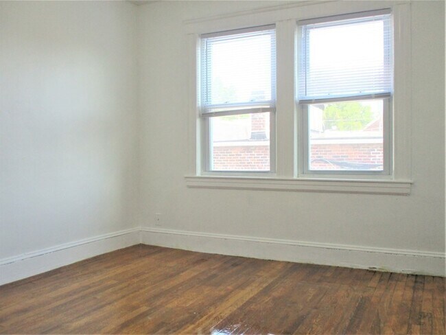 Foto del edificio - 103 Faxon St