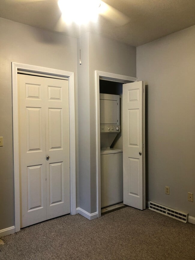 Building Photo - 351 E Front St