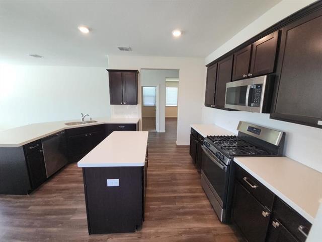 Foto del edificio - 1101 Mesquite Ln