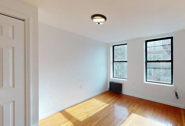 Foto del edificio - 149 1st Ave