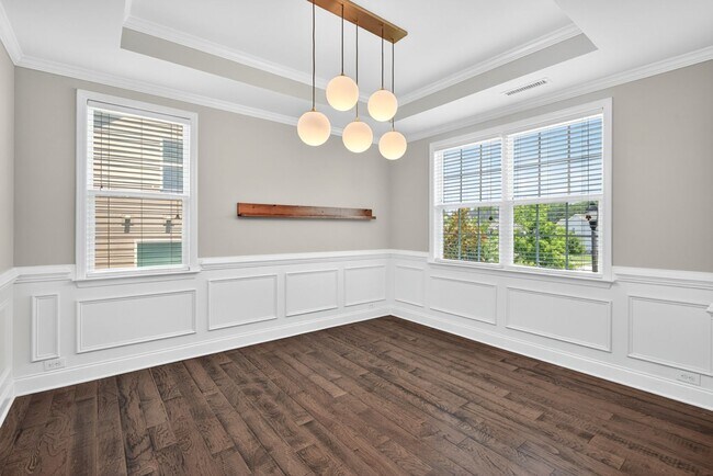 Foto del edificio - “5-Bedroom Home with Bonus Room & Resort-S...