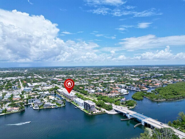 Foto del edificio - 750 NE Spanish River Blvd