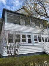 Building Photo - 98 Alpine St