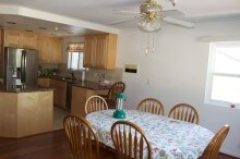 Foto del edificio - 11610 Sundale Ave