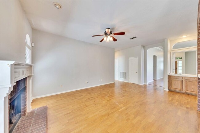 Building Photo - 10505 Walpole Ln