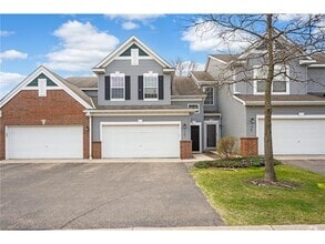 Building Photo - 7737 Elm Grove Ave