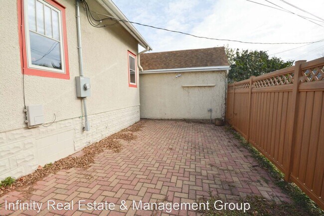 Foto del edificio - 3 br, 2 bath House - 1240 1st St NW