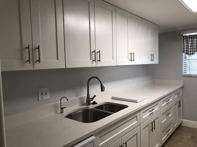 Foto del edificio - 2760 SW 22nd Ave